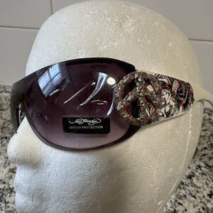 Ed Hardy  Vintage Y2K White Sunglasses Skulls  EHS 038 Glasses & Cloth New